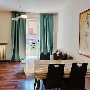 Appartmentslapiazzetta -1-2-6 Apartment Sesto Calende